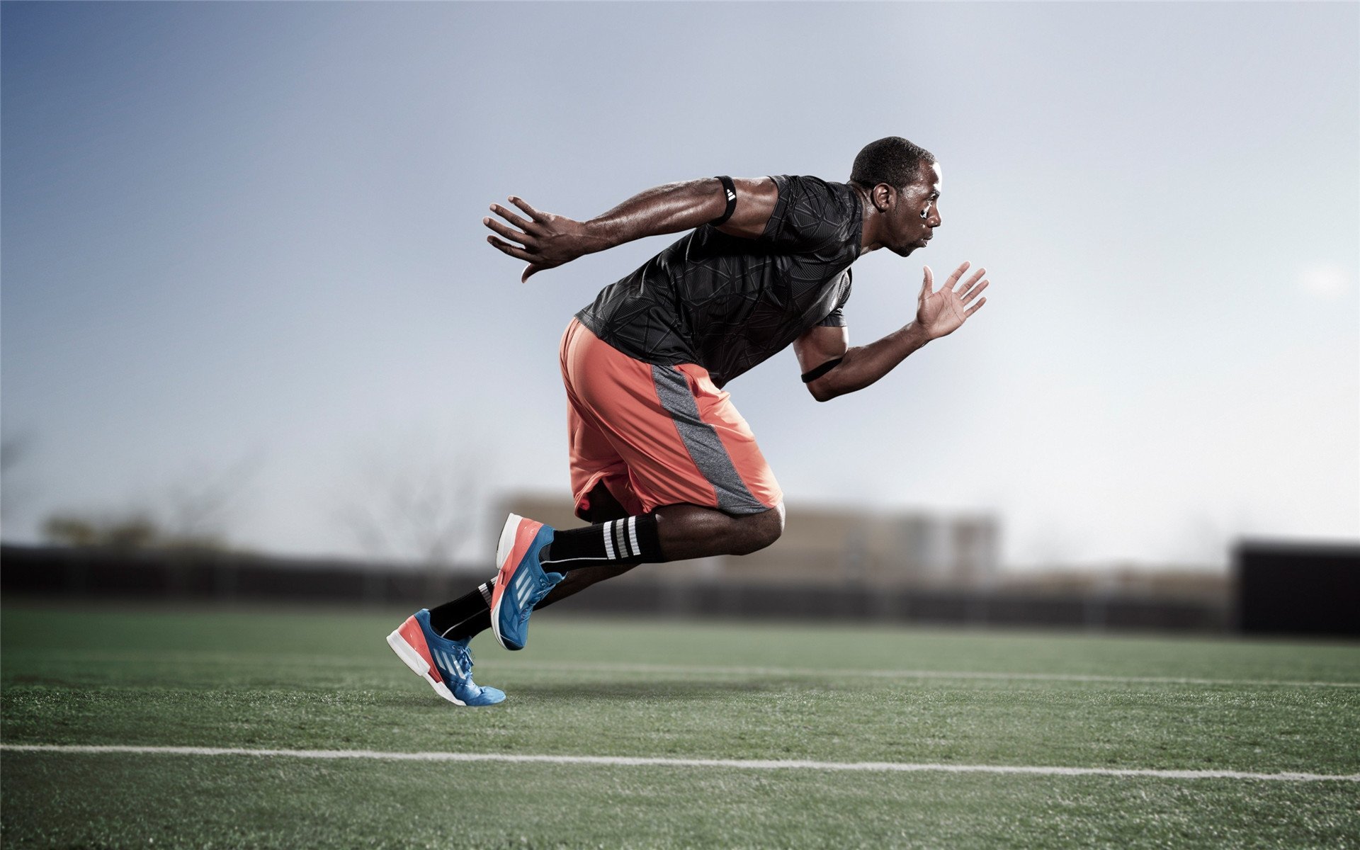 林丹与小学师生互动传授技巧,林丹的老师